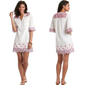 Vineyard Vines embroidered eyelet shift dress